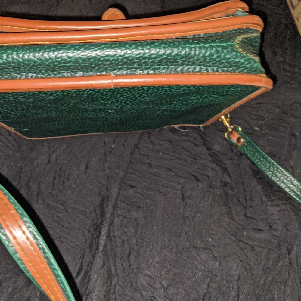 Purse - Picture 3 of 3